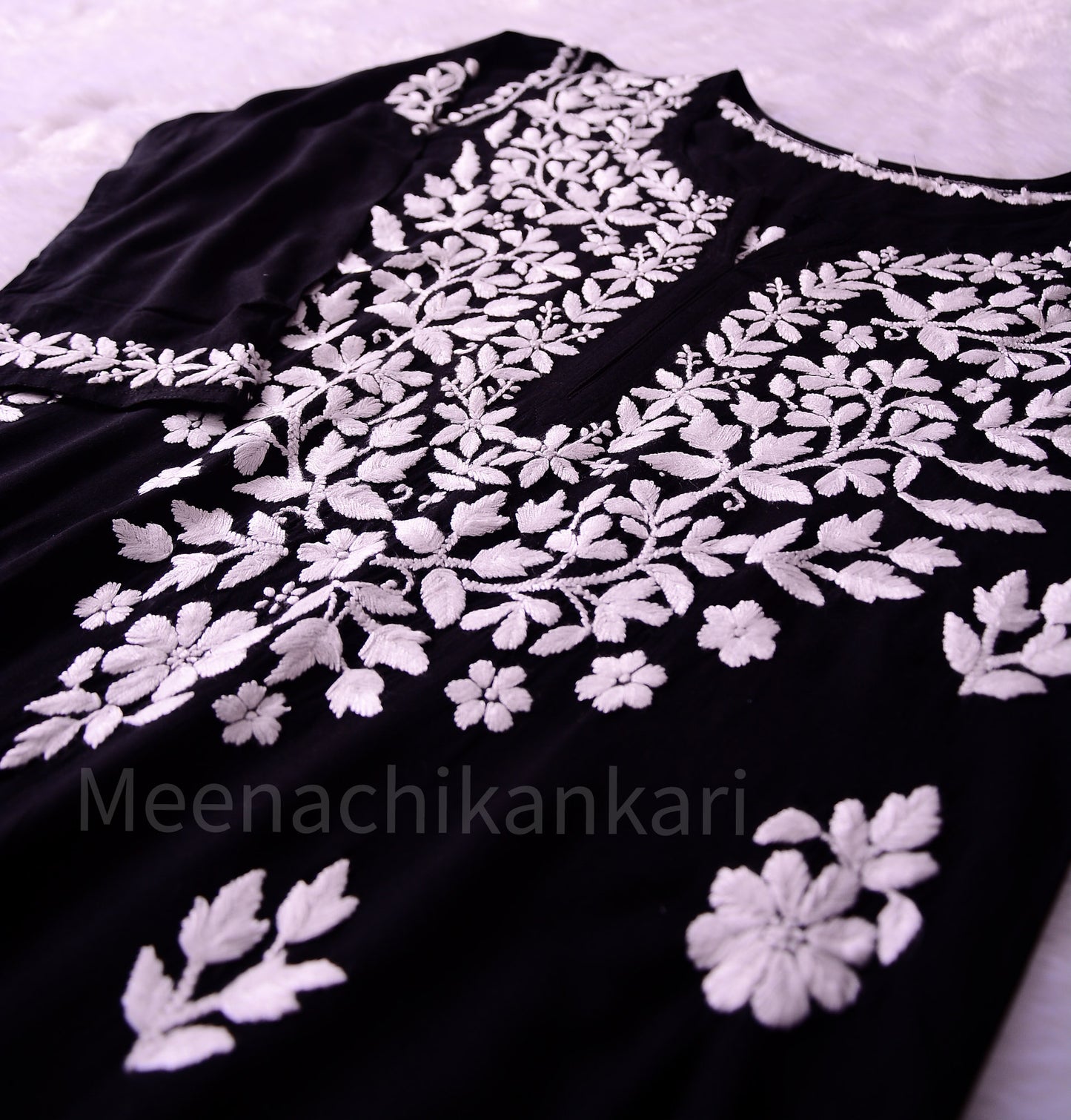 Haya Black Modal Straight Kurta