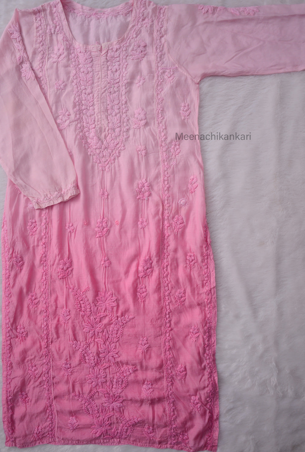 Sana Pink Ombre 3D Muslin Straight Kurta