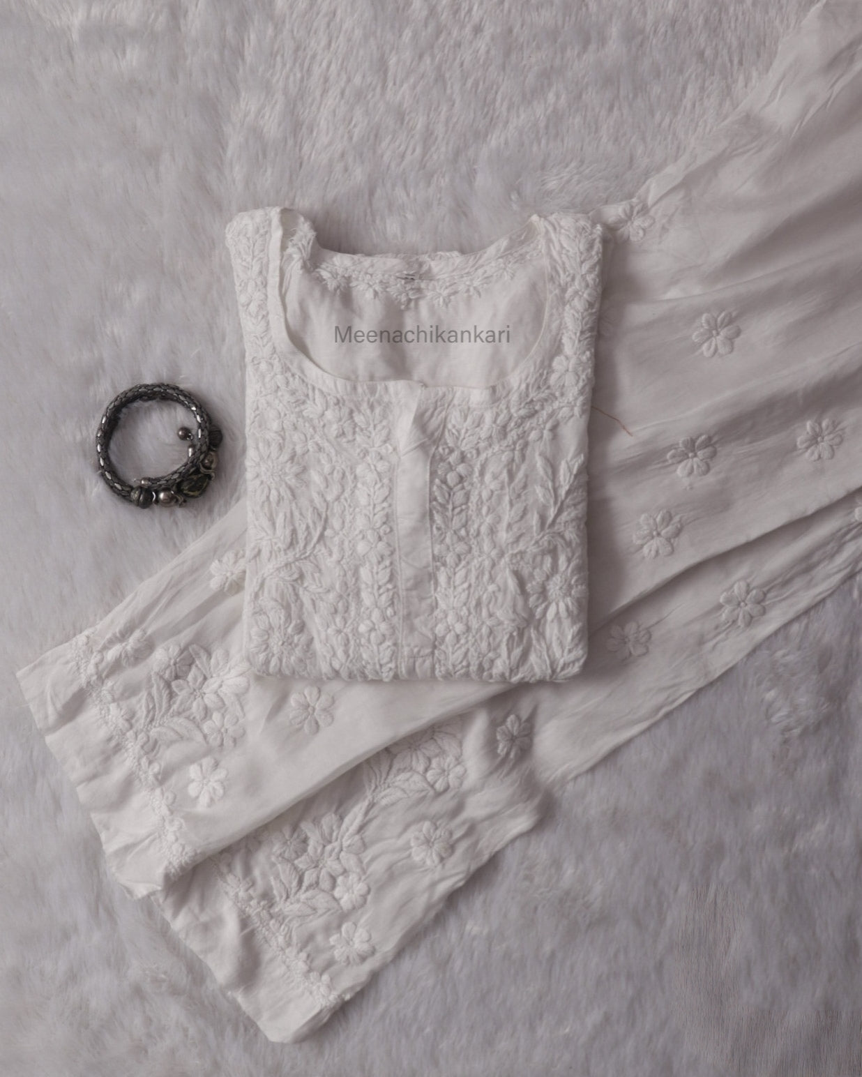 Ektara Muslin Mid Long Cord Kurta Set