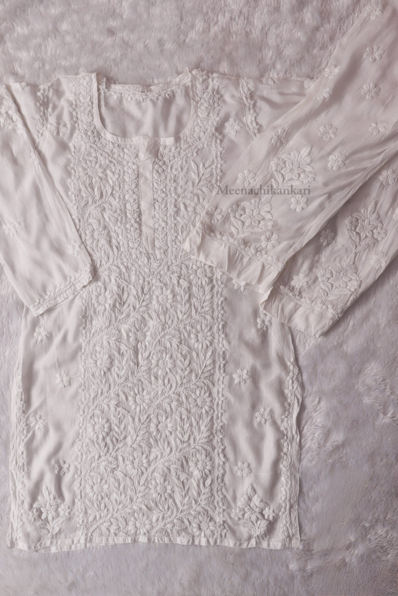 Ektara Muslin Mid Long Cord Kurta Set